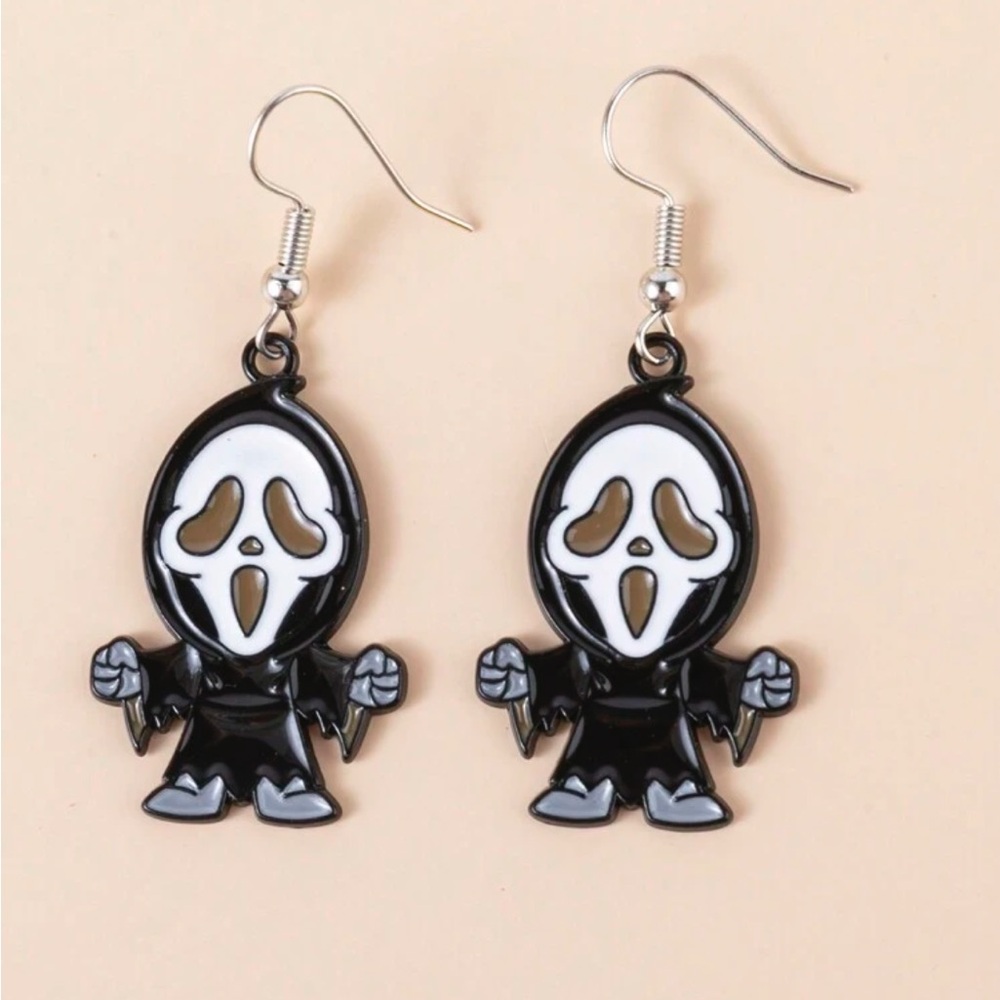 Ghostface Scream Earrings